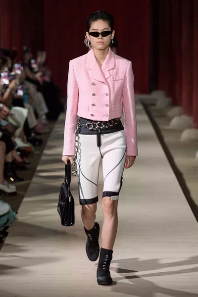 Look 20